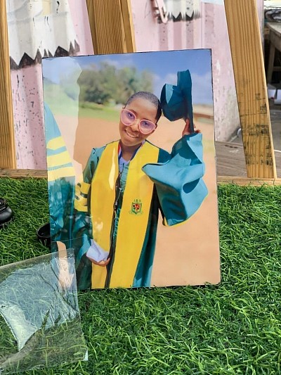 Picture Frame (6x8)