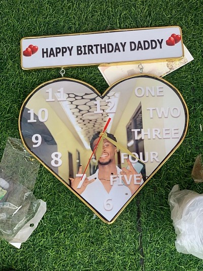 Love clock customize